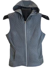 Annika Cutter & Buck Lavender Sleeveless Full Zip Hooded Quilted Vest Size Small - Picture 1 of 14