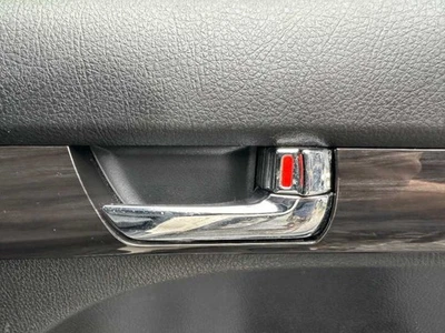 Manija interior puerta pasajero trasero derecho 2011 12 13 Kia Sorento Foto 1 de 4