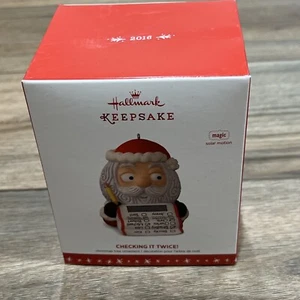 Hallmark Ornament Checking It Twice Magic "SOLAR MOTION" 2016 recuerdo - Imagen 1 de 8