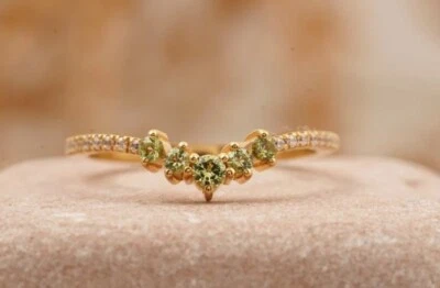 Alianza de Boda Curvada, Anillo Promesa Peridoto, Regalo Perfecto para Ella Regalo para Madres Foto 1 de 4