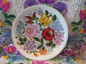 "HERMOSA PLACA DE PARED DE PORCELANA PINTADA A MANO KALOCSA 7 1/2" - Imagen 1 de 5