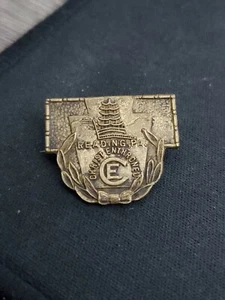 Vintage very old Reading Pennsylvania Christ Enthroned Brass Tone Pin cp - Picture 1 of 2