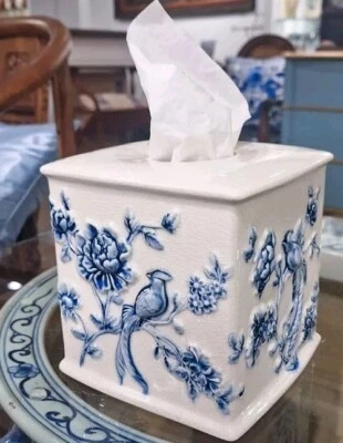 Tissue Box Cover - Embossed Blue And White  Birds-6'' X 6''H - Изображение 1 из 4