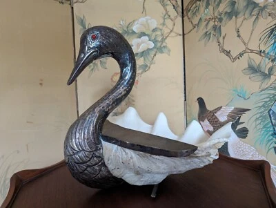 Mid Century Italian BRONZE GABRIELLA BINAZZI SWAN Giant Clam Shell Sculpture - Image 1 of 4