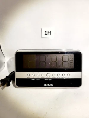 JENSEN AM/FM DUAL ALARM CLOCK RADIO,MODEL JCR-275A - Image 1 of 4