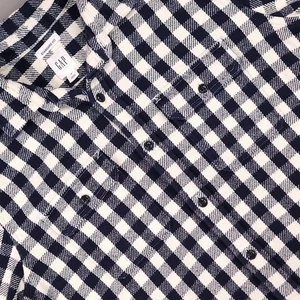 GAP Shirt Mens Medium Navy White Buffalo Plaid Flannel Overshirt Long Sleeve - Picture 1 of 11