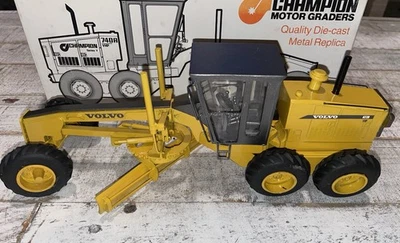 Vtg 1997 NIB Champion First Edition 740A VHP Motor Grader 1:32 Diecast Model New - Image 1 of 4