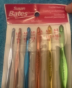 Susan Bates® SilvaLume® Crochet Hook Set in Vinyl Pouch—Set of 6 Crochet Hooks - Picture 1 of 3