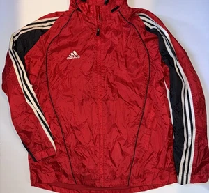 Adidas 3 Streifen rot und schwarz 2005 Windbreaker mit Kapuze Größe Herren Medium - Bild 1 von 15