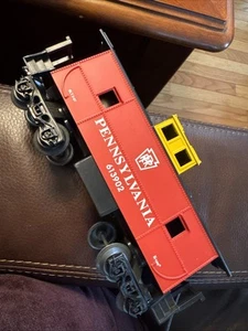 K-Line No. 613902 O / O-27 Gauge Pennsylvania PRR Caboose - No Lights Or Ladders - Picture 1 of 7