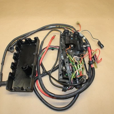 Yamaha 1996 Wave Venture 700 Electrical Box Complete - Image 1 of 4