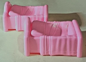 2 Stück Fisher Price 1996 Little People Home Sweet Home rosa Bettersatz - Bild 1 von 4