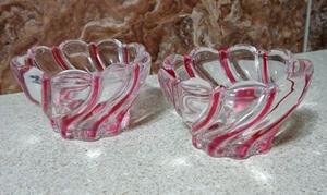 Paar Mikasa Red Peppermint Swirl 4" Kristallschale Windlicht Süßigkeiten Nuss Schale - Bild 1 von 3