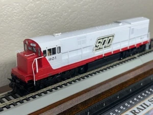 SOO LINE U30C SPEED LETTERS LOW HOOD DC/DCC Ready " MASTER SILVER " HO Scale NEW - Picture 1 of 22