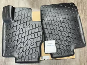 Mercedes Benz GLE 20-24 Floor Mats OE - Picture 1 of 3