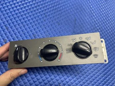 Conjunto de control de clima Ford Explorer 2003-2005 probado OEM * Foto 1 de 4