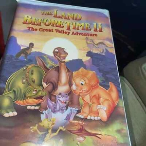The Land Before Time II 2 The Great Valley Adventure (VHS 1994) Clamshell - Picture 1 of 1