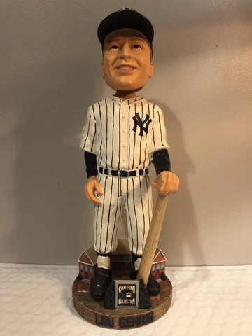 Lou Gehrig New York Yankee Cooperstown Collection Legends of the Park Bobblehead Cover
