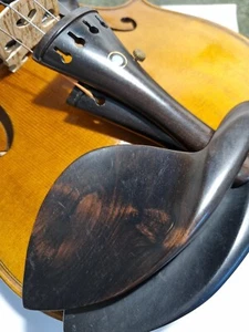 Violine Kinnhalter, Heringe, Knopf und Saitenhalter Set ganz Ebenholz, natur schattiert 4/4 - Bild 1 von 18