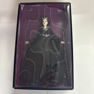 Barbie Faraway Forest Queen of The Dark Forest - Picture 1 of 3