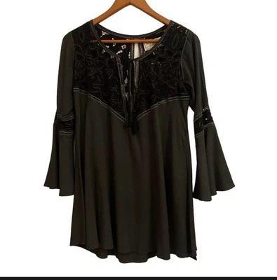 Mini Vestido Cleobella Lili Bohemio Hippie Manga Campana Profundo V en Gris Gunmetal S Foto 1 de 4