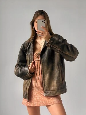 90 年代复古 A2 Distressed 深棕色军用女式超大纯皮革夹克 — 第 1/4 张图片