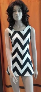 Sexi abito vestito donna da discoteca cubista RIGHE mini corto bianco nero - Picture 1 of 2