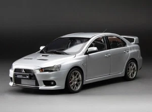 Sunstar 1/18 Mitsubishi Lancer Evolution X - Silver Metallic-(New tooling)-5821 - Picture 1 of 10