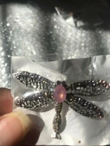 PINK RHINESTONE DRAGONFLY PIN BROOCH CATS RESCUE SANCTUARY FREYCAT - Picture 1 of 2