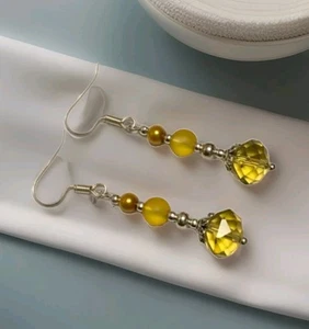 Vintage Style Yellow Crystal & Glass Earrings In Silver Plate. Drop Dangle - Picture 1 of 7