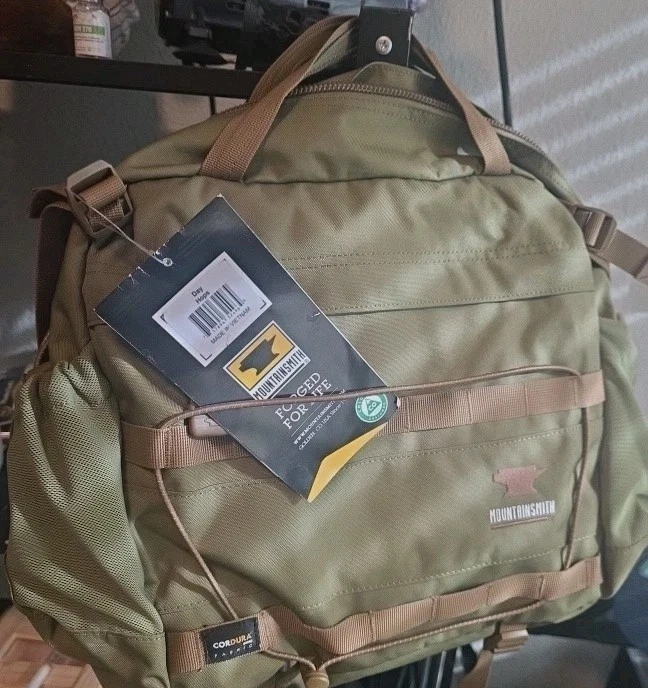 Mountainsmith TLS Day Black Lumbar Waist Fanny Pack Bag Hiking NEW - Image 1 of 4