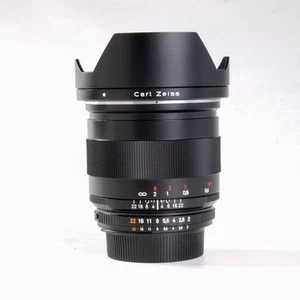 Zeiss Distagon 25mm f/2 Lens for Nikon F Mount - Picture 1 of 4