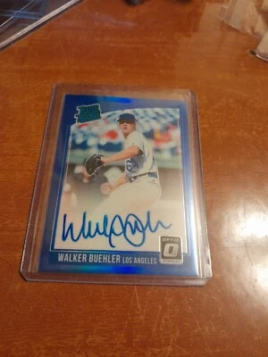 Walker Buehler Panini Donruss Optic 27/75 RC 2018 autógrafo Los Angeles Dodgers Foto 1 de 2