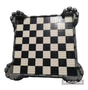 LEGO Kingdoms Chess Board and Castle Frame BB0567 (Set 853373) Used Ex Condition - Picture 1 of 4