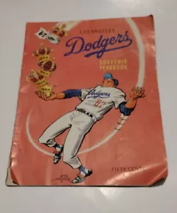 1967 LA DODGERS Yearbook - 5 SIGNATURES Fairly, Davis, Regan, Schofield, Torborg - Picture 1 of 10
