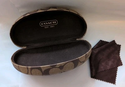 Estuche de vidrio Coach con tela Foto 1 de 4