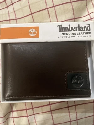 New Timberland Genuine Leather Dark Brown Burgundy Removable PassCase Wallet - Image 1 of 4