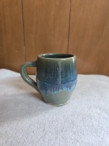 Handgefertigte Keramik kleine blau grüne Tropfglasur Kaffee Tee Tasse - Bild 1 von 12
