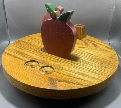 Винтажный деревянный центральный элемент стола Apple Lazy Susan Cottage 12 дюймов - Изображение 1 из 4