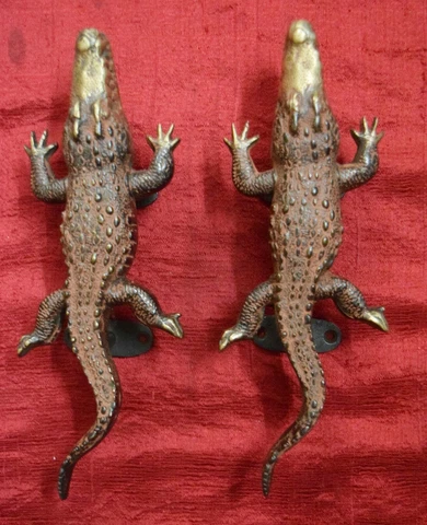 Alligator Design Decorative Door Handle Pair Gate Puller Crocodile Furnish VR422 Cover
