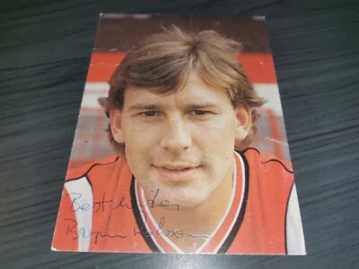 布莱恩·罗布森手工签名曼联俱乐部6亲笔签名卡 — 第 1/2 张图片