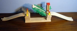 VINTAGE BRIO 3357 Lifting Bridge and 2 ascending tracks Fits Thomas 2 Gates - Picture 1 of 4