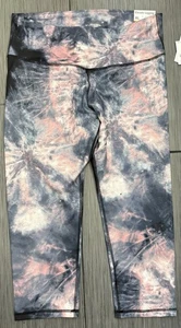 Legging Corto Old Navy Active Elevate Go Dry Rosa Púrpura Tie Dye Talla XL NUEVO CON ETIQUETAS - Imagen 1 de 6
