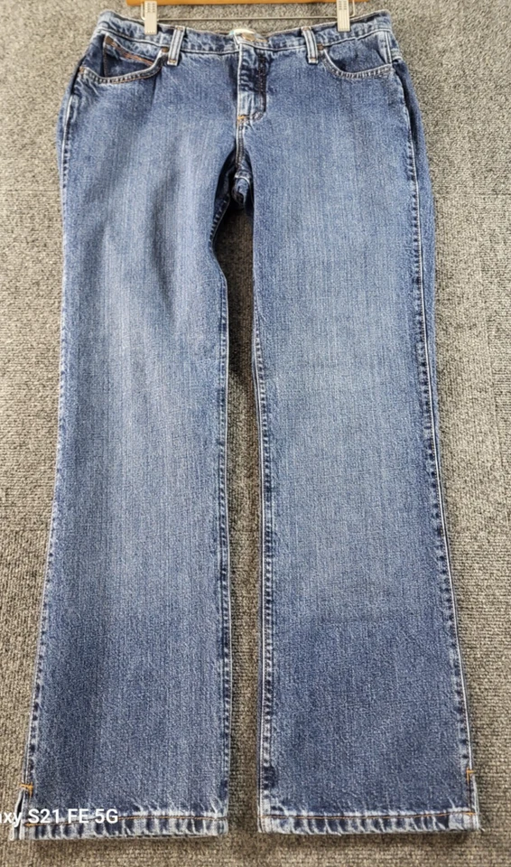 Wrangler Cash Cowgirl Cut Denim Jeans Women 11/12 33x31 Mid Rise Med Wash Cotton - Image 1 of 4