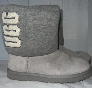 UGG CLASSIC MINI UGG RUBBER LOGO GRAPHIC GREY GRAY BOOT US 8 - Picture 1 of 10