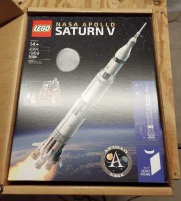 LEGO Ideas 92176 NASA Apollo Saturn V NEW Sealed RETIRED Original Packing - Image 1 of 2