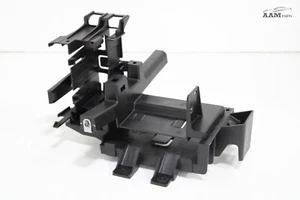 2018-2019 CHEVY TRAVERSE BCM BCU BODY COMPUTER CONTROL MODULE BRACKET HOLDER OEM - Picture 1 of 8
