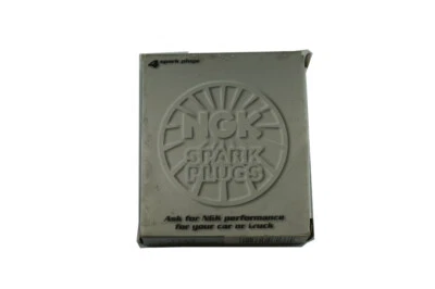 NGK V POWER BPR6ES-11 SPARK PLUGS 4 件装 #7133 NOS — 第 1/4 张图片