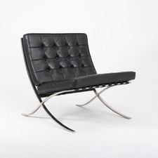 1980s Mies van der Rohe Knoll Stainless Barcelona Lounge Chair in Black Leather