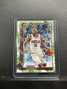 2025-26 Topps Holiday Tyrese Maxey #H17 Plaid Philadelphia 76ers - Picture 1 of 2